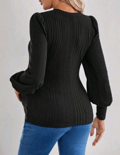 Čierny tehotenský sveter, l