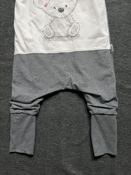 Spací vak s nožičkami,