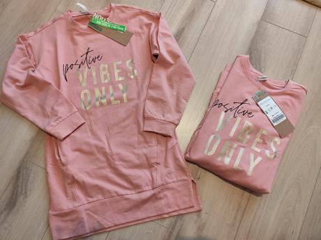 Mikinové šaty coccodrillo, 134