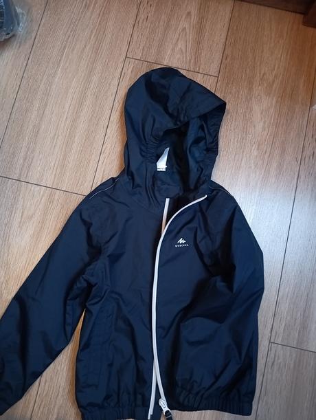 Šušťáková bunda, decathlon,104