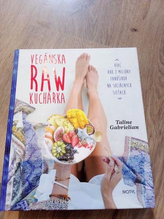 Kniha vegánska raw kuchárka,