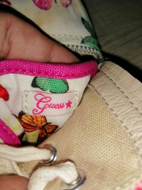 Plátenky guess, guess,31