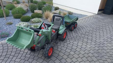 Detský traktor fendt,