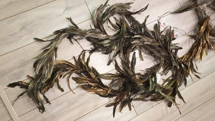 Girlanda z páperia, 