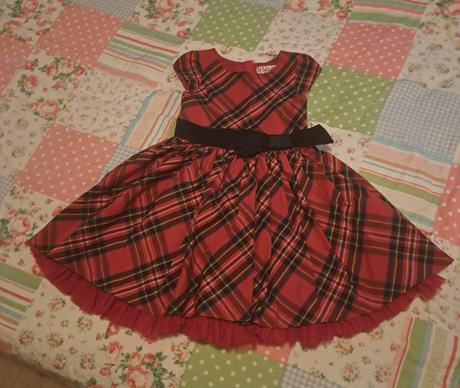 Dievčenské šaty -vianoce, 92