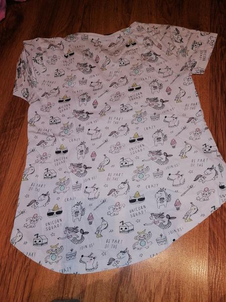 Premieňacie tričko, 134