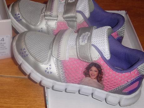 Violetta botasky, disney,34