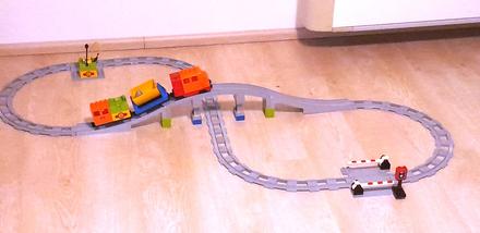 Lego duplo vláčik,
