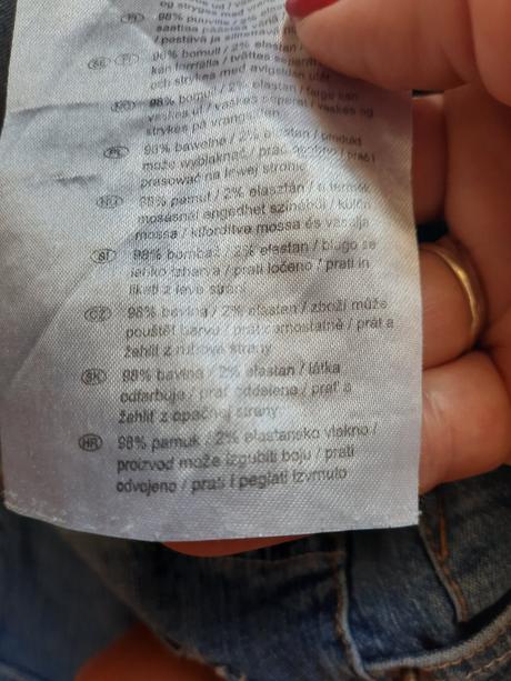 Dievčenské rifle, 146