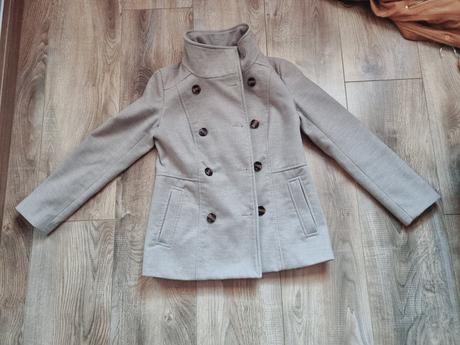Kabát, 38