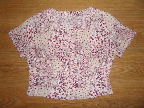 Blúzka s kvietkami, m