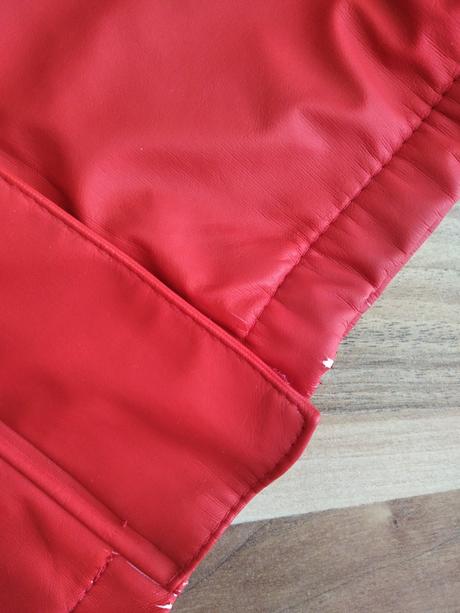 Bundička do dažďa, lupilu,122