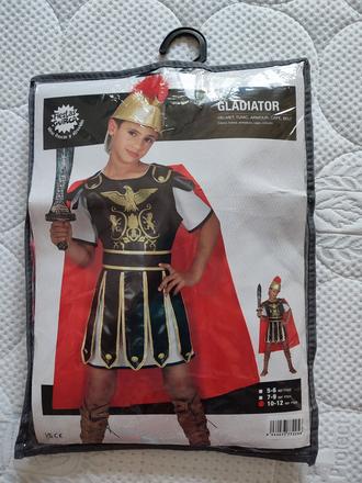 Kostým gladiátora 10 r., 