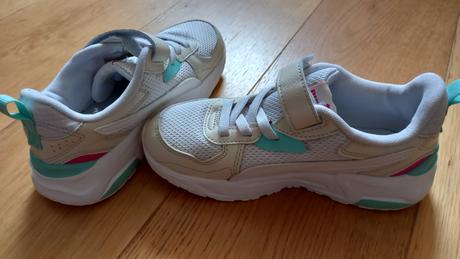 Dievčenské tenisky, puma,33