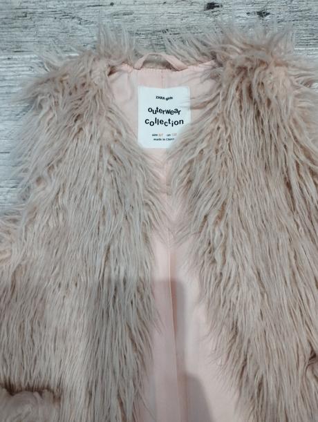 Vesta pre male paradnice, zara,122