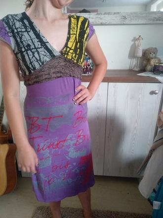 Upletove saty, s