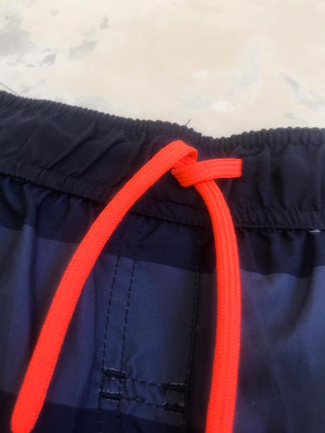 Kvalitné športové šortky, xl