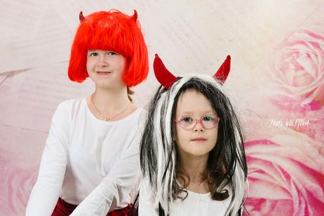 Karnevalové parochne a klobúky,