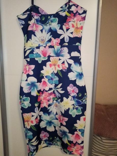 Dámske šaty, new look,38