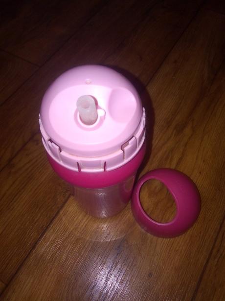 Ruzova flasa avent, avent