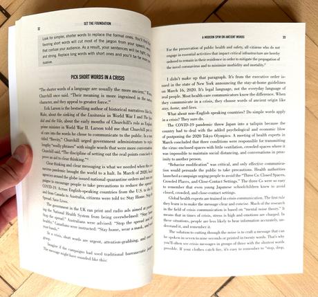 Kniha  the bezos blueprint za 7e, 