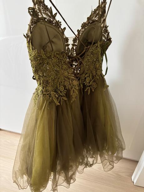 Spoločenské šaty, s