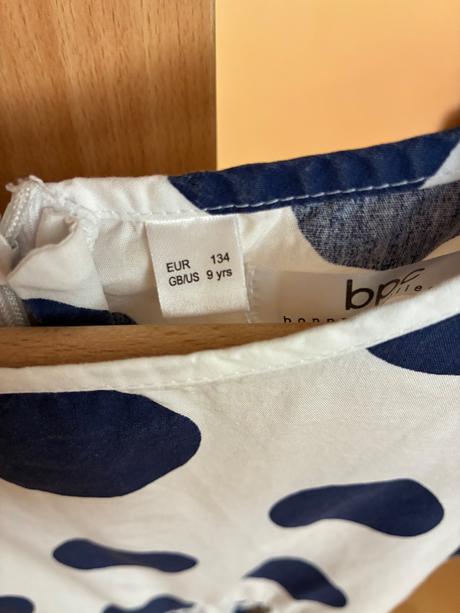 Letné šaty s guličkami, bonprix,134
