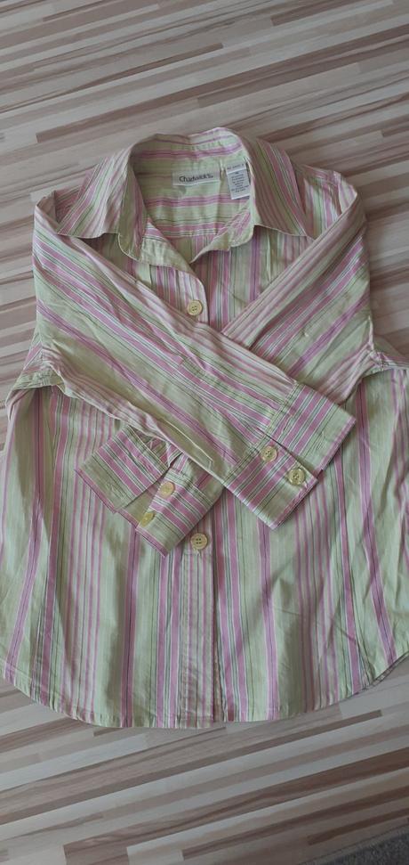 Pásikava košeľa, 42