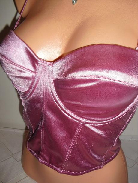 Luxusny gogo korzetik amisu, amisu,m