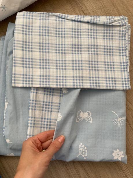 Perinka + 3 obliecky ikea, šírka (cm): 100,dĺžka (cm): 120