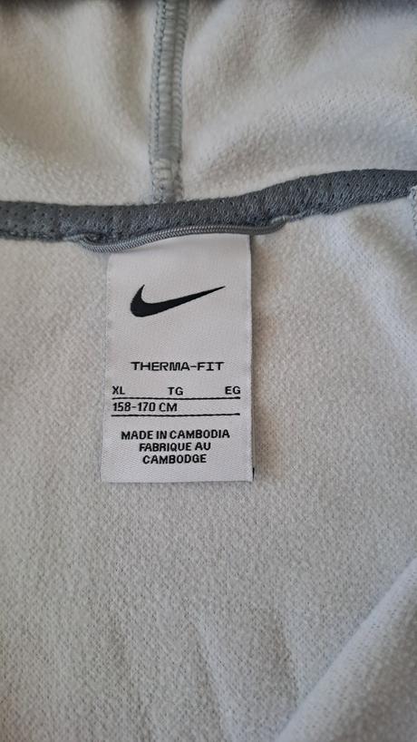 Chlapčenská mikina funkčná, nike,158