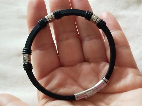 Pánsky náramok so zirkonmi, 