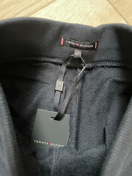 Th šortky, tommy hilfiger,116 / 122