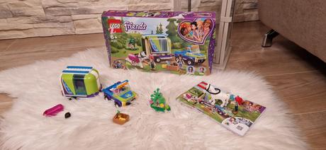 Lego friends  41371 - mia a jej príves pre kone, 
