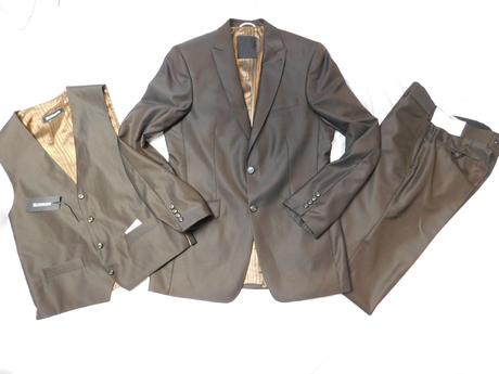 Luxusný pánsky oblek hnedej farby, m