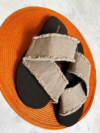 Vintage ostranbané šlapky, cherokee,42