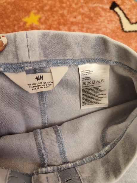 Krásne zvonove dzeginy v 140, h&m,140