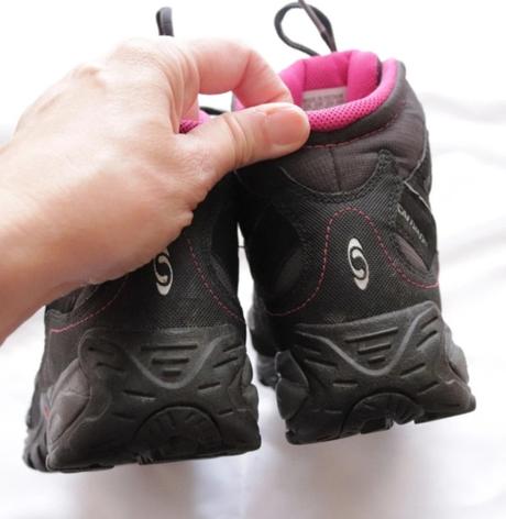 Turisticka trekingova obuv, salomon,40