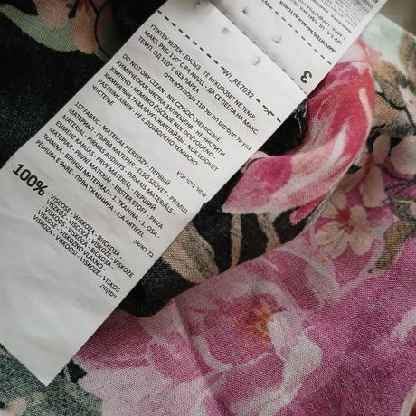 Jemná kvietkovaná blúzka reserved, reserved,46