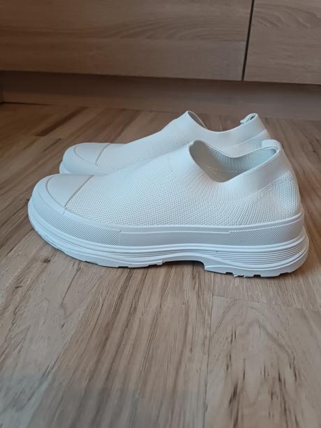 Dámske slip-on tenisky, 40