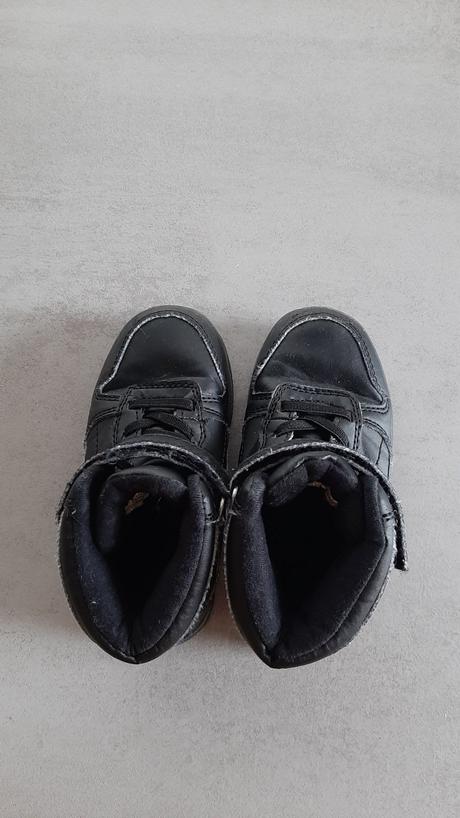 Členkové tenisky, reserved,24