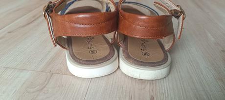 Sandálky, 36
