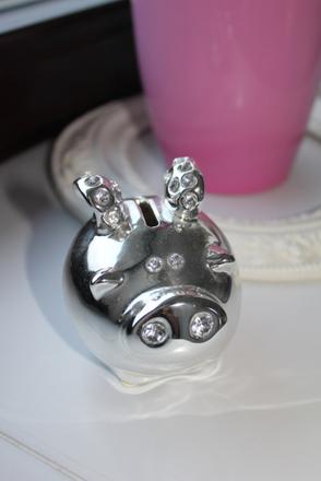 Dekoračná šporkasa pokladnička strieborné prasiatk,