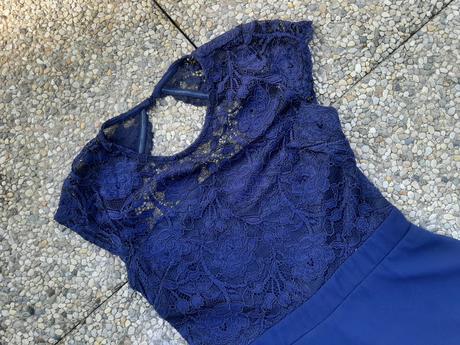 Modré čipkované šaty eve velk. 36., 36