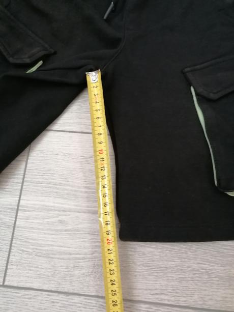 Kapsacove kratasky 146, reserved,146