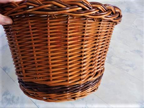 Veľký kvalitný prútený kôš, 