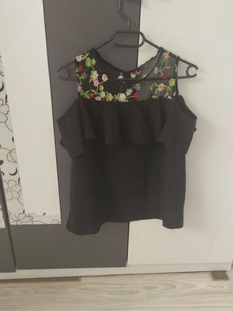 Bluzka, atmosphere,s