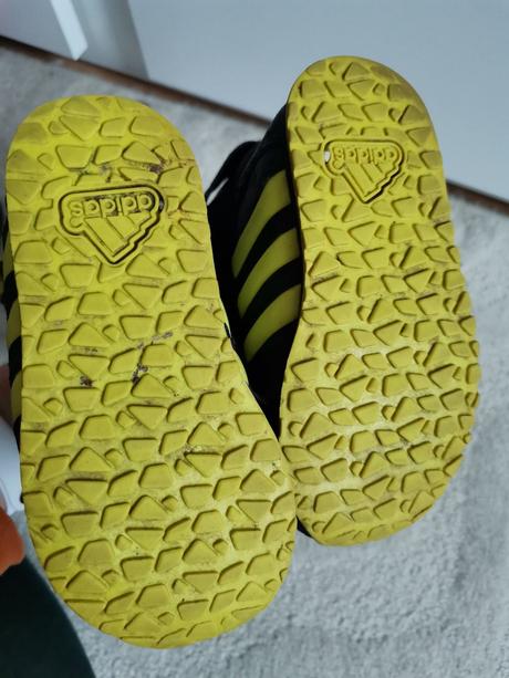Detske cizmicky velkost 22, adidas,22