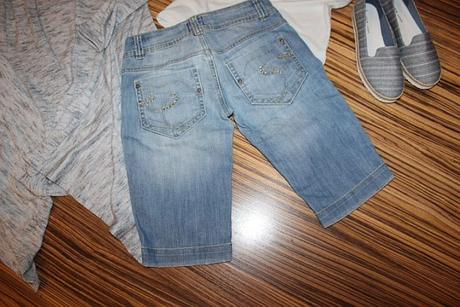 Riflové kraťasy bershka v. 34, 146