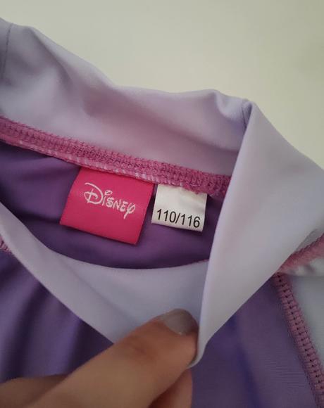 Plavkový top, disney,110